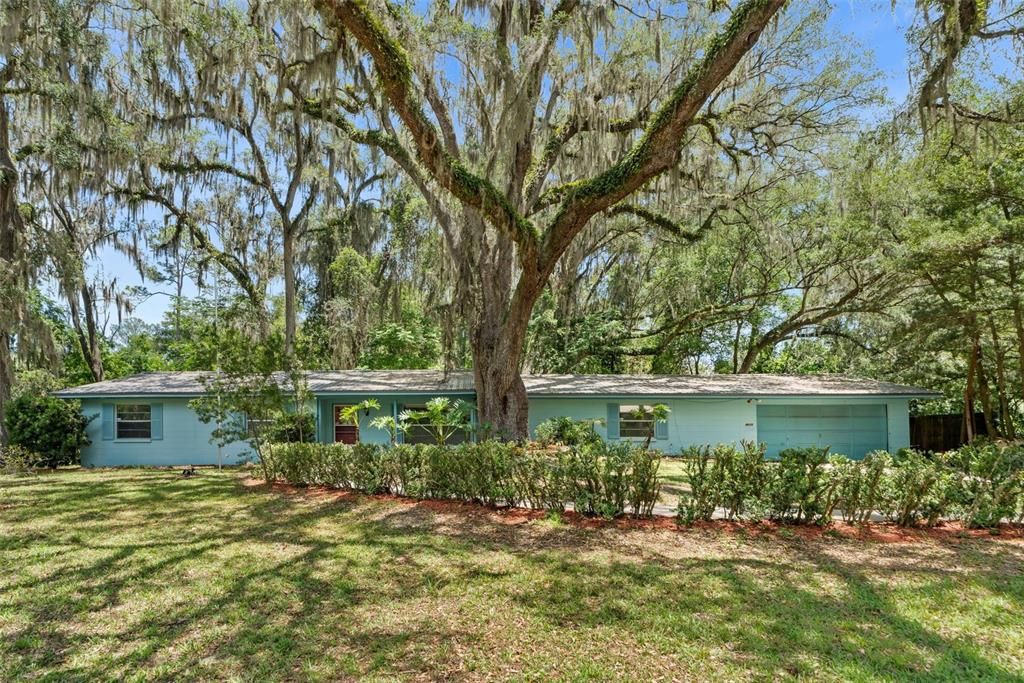 For Sale: $379,000 (4 beds, 2 baths, 2300 Square Feet)