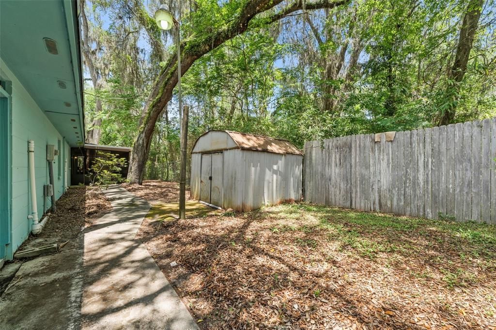 For Sale: $379,000 (4 beds, 2 baths, 2300 Square Feet)