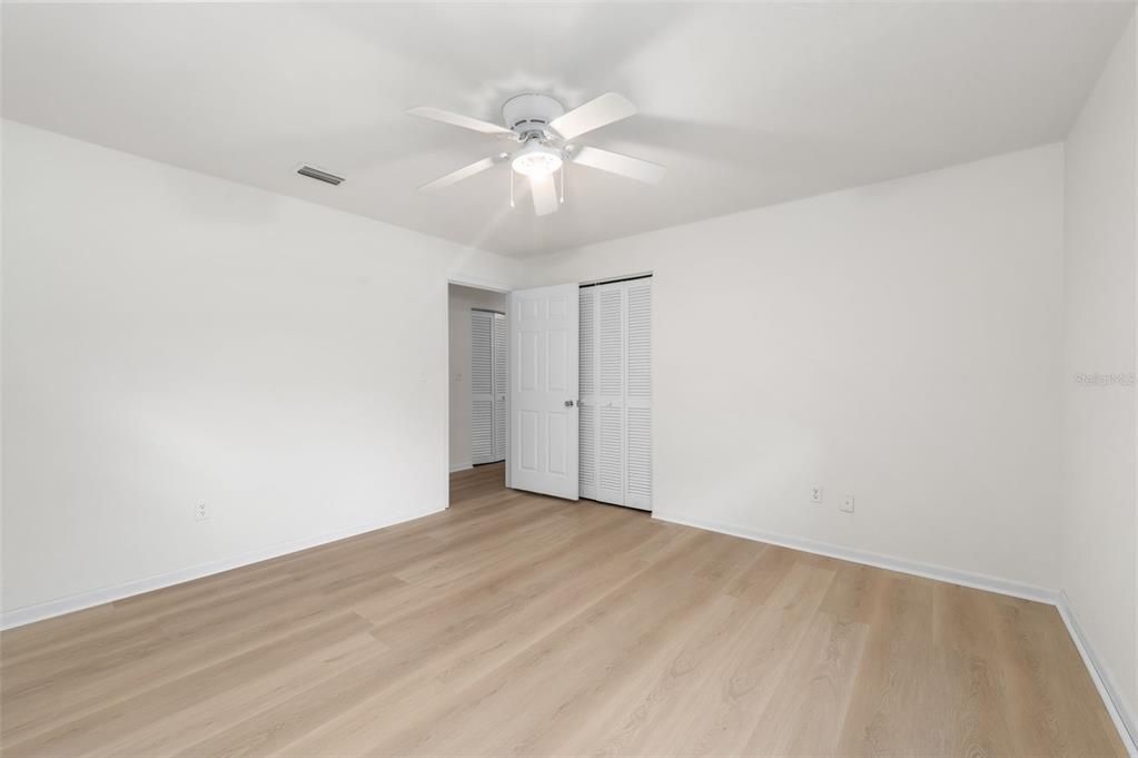 For Sale: $379,000 (4 beds, 2 baths, 2300 Square Feet)