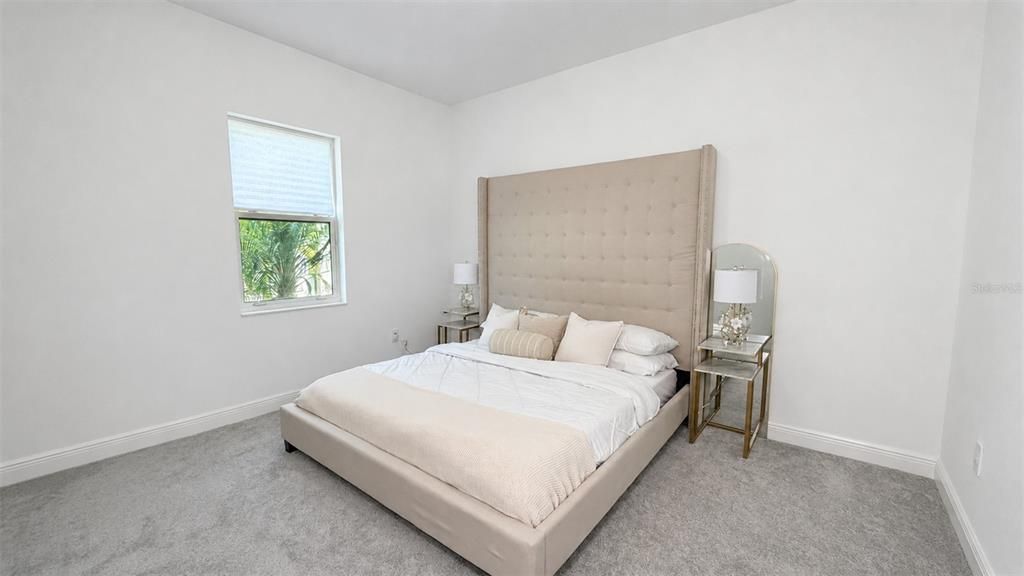 For Sale: $1,059,000 (3 beds, 2 baths, 2794 Square Feet)