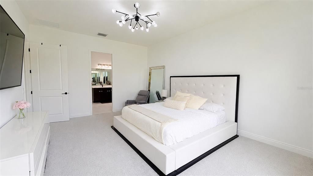 For Sale: $1,059,000 (3 beds, 2 baths, 2794 Square Feet)