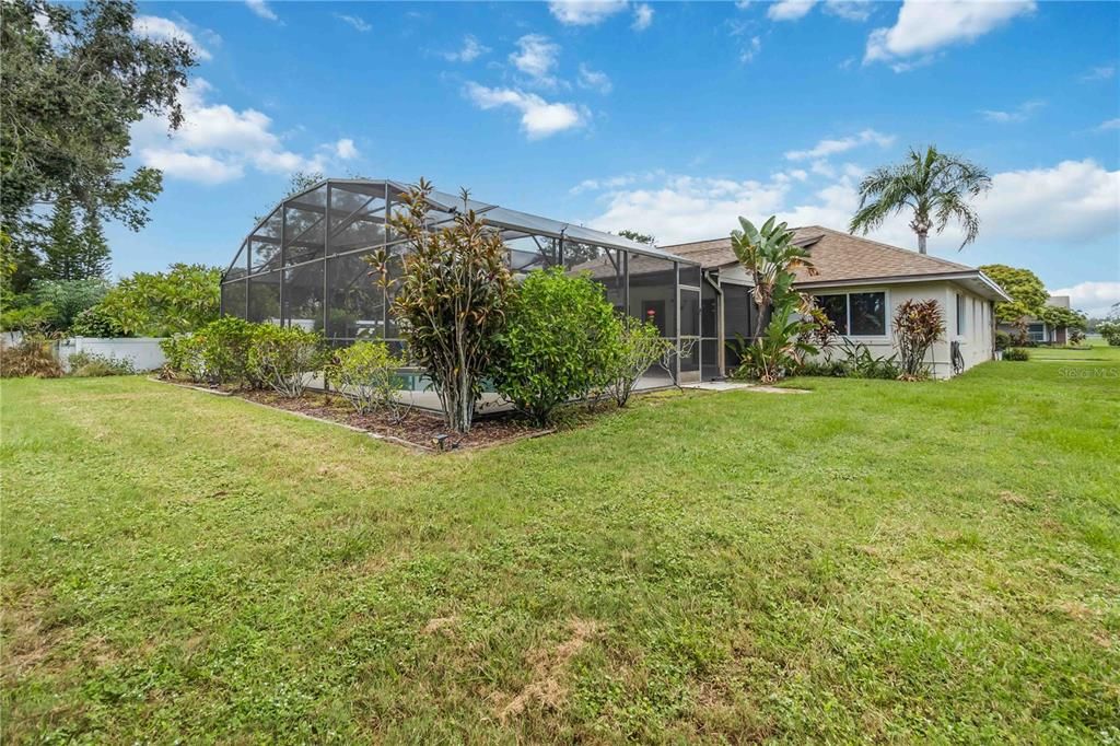 Activo con contrato: $455,000 (3 camas, 2 baños, 1604 Pies cuadrados)