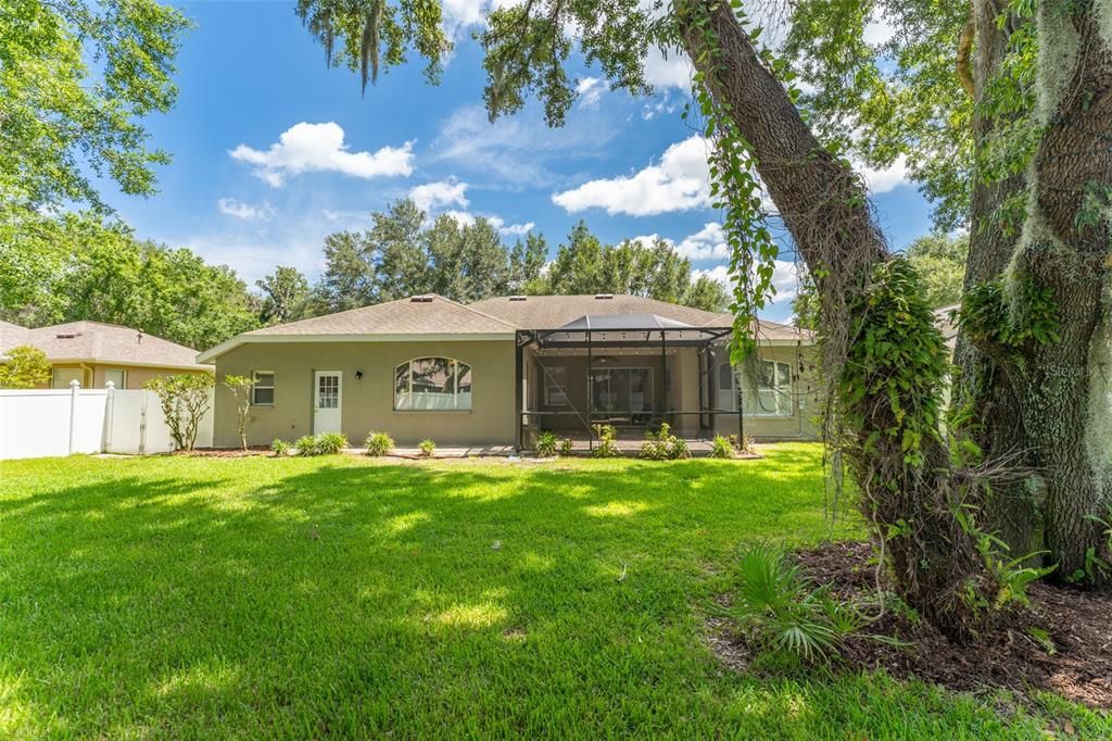 En Venta: $699,900 (5 camas, 4 baños, 2906 Pies cuadrados)