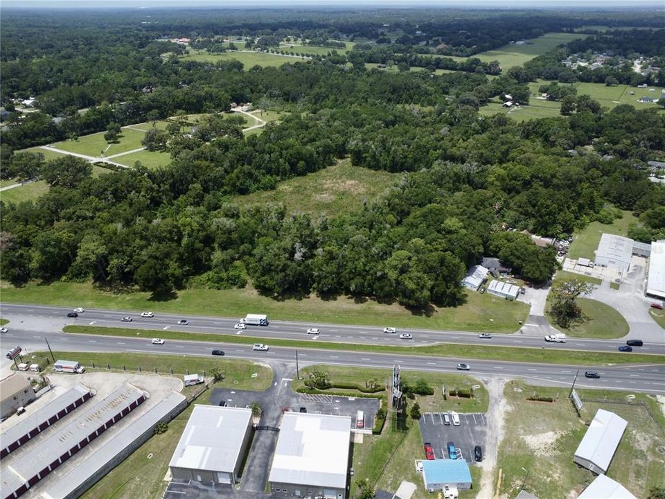 На продажу: $3,500,000 (23.26 acres)