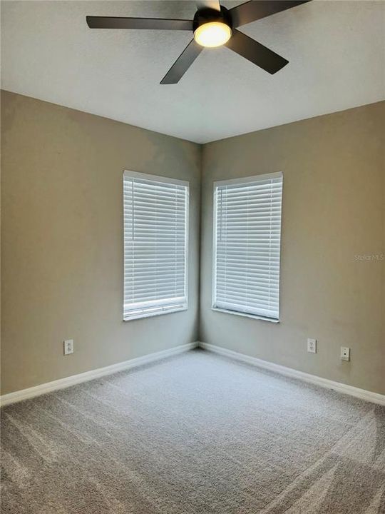 For Sale: $399,000 (3 beds, 2 baths, 1704 Square Feet)