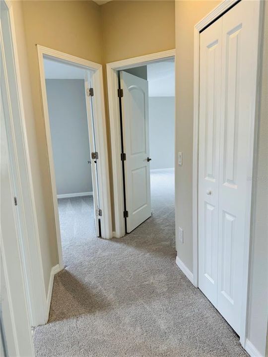 For Sale: $399,000 (3 beds, 2 baths, 1704 Square Feet)