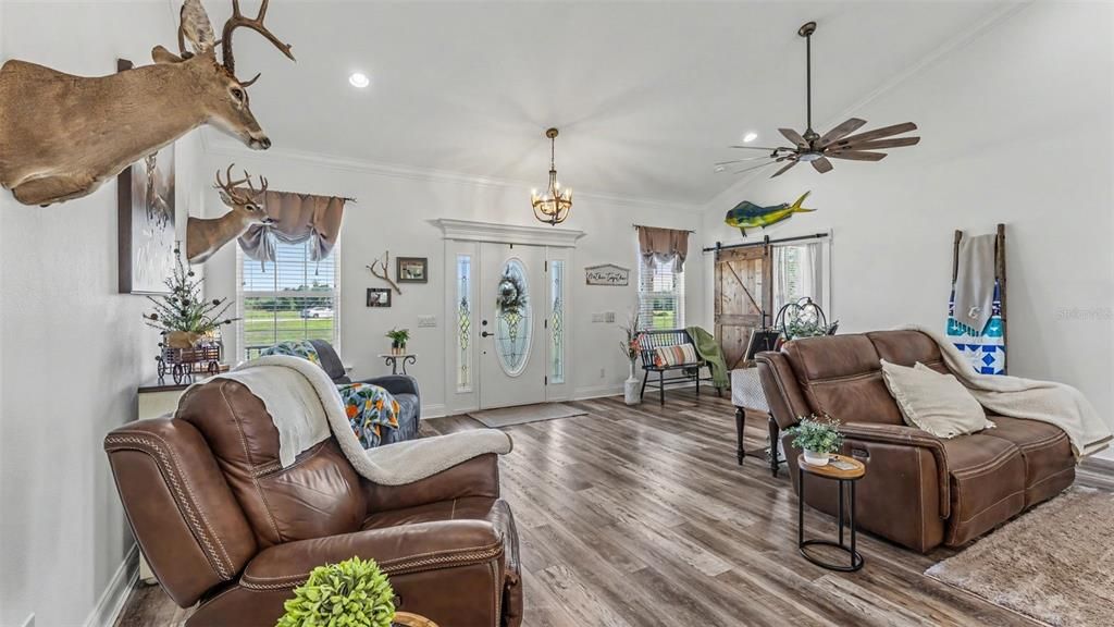 For Sale: $589,000 (3 beds, 2 baths, 2080 Square Feet)