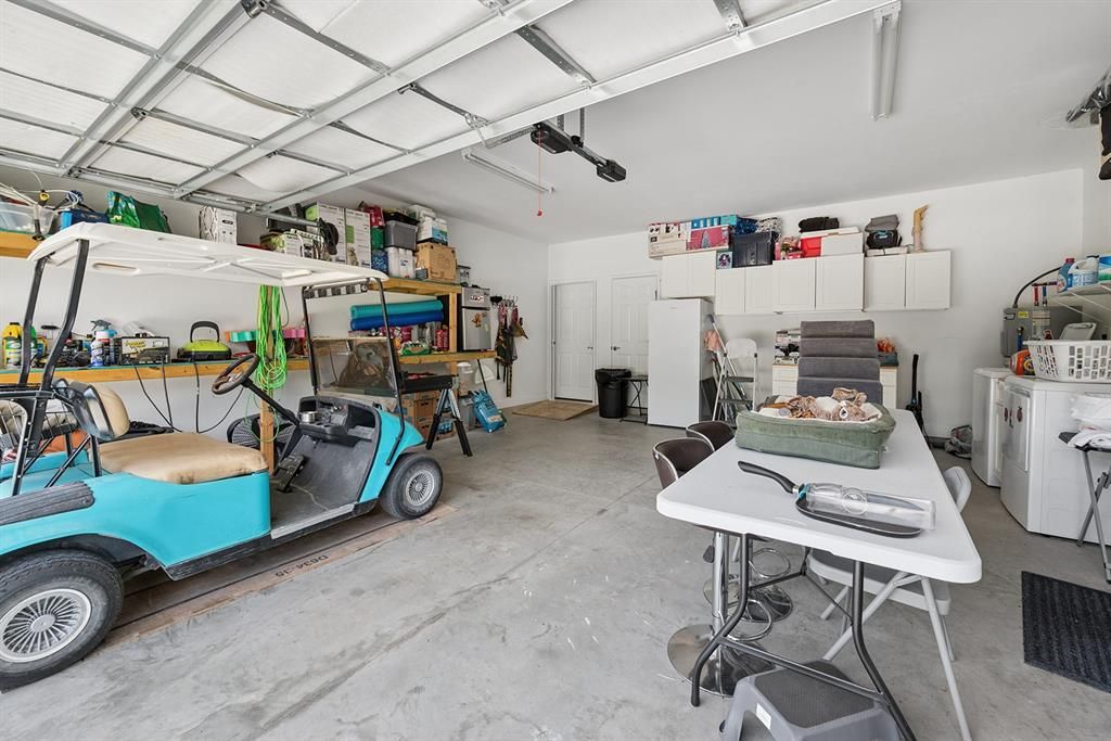 For Sale: $345,500 (3 beds, 2 baths, 1395 Square Feet)