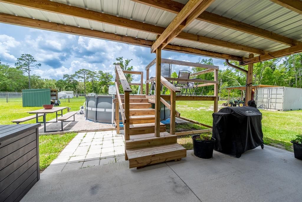For Sale: $345,500 (3 beds, 2 baths, 1395 Square Feet)