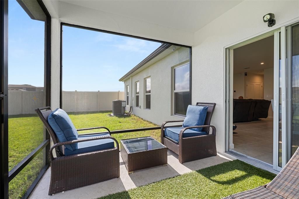 For Sale: $295,000 (3 beds, 2 baths, 1452 Square Feet)