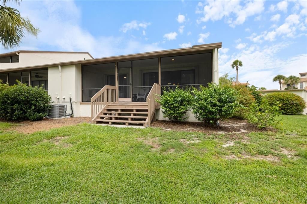 For Sale: $275,000 (3 beds, 2 baths, 1244 Square Feet)