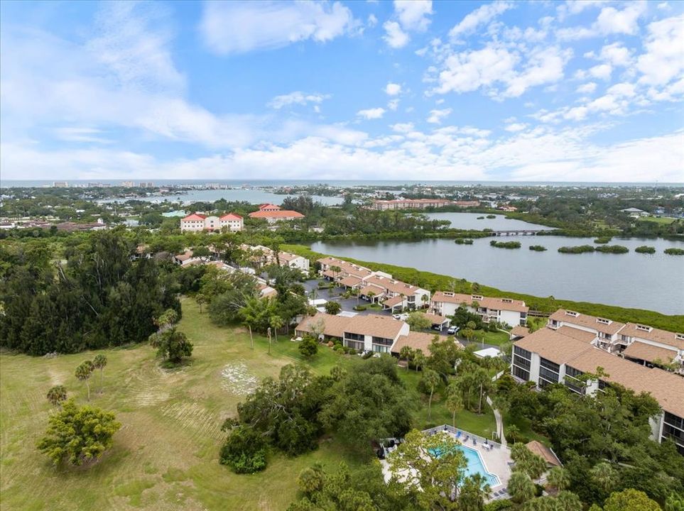 For Sale: $275,000 (3 beds, 2 baths, 1244 Square Feet)