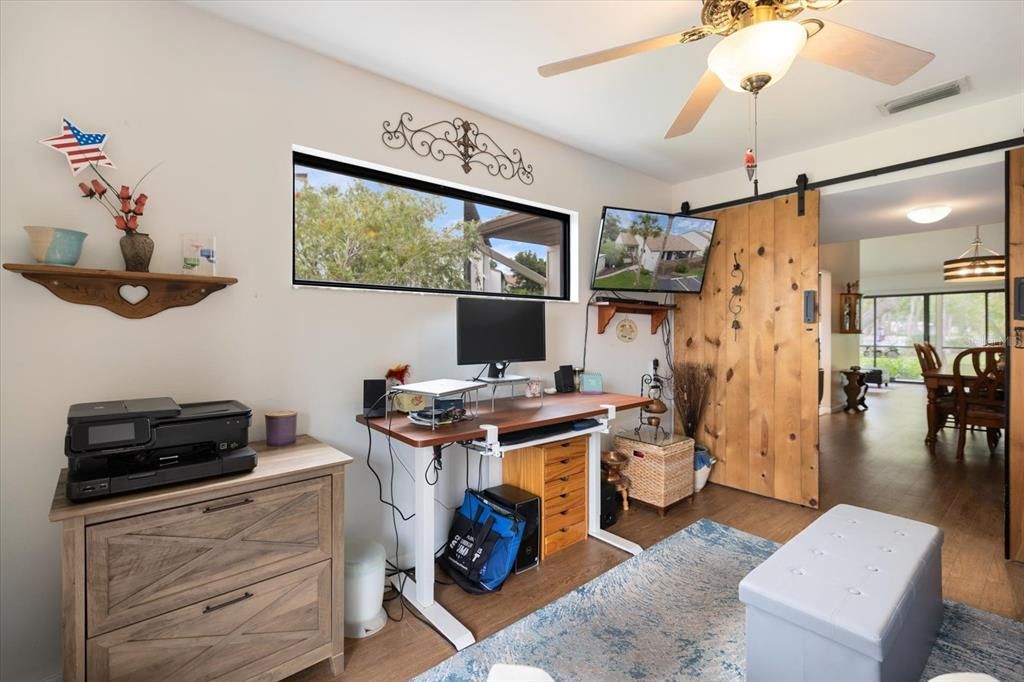 For Sale: $275,000 (3 beds, 2 baths, 1244 Square Feet)