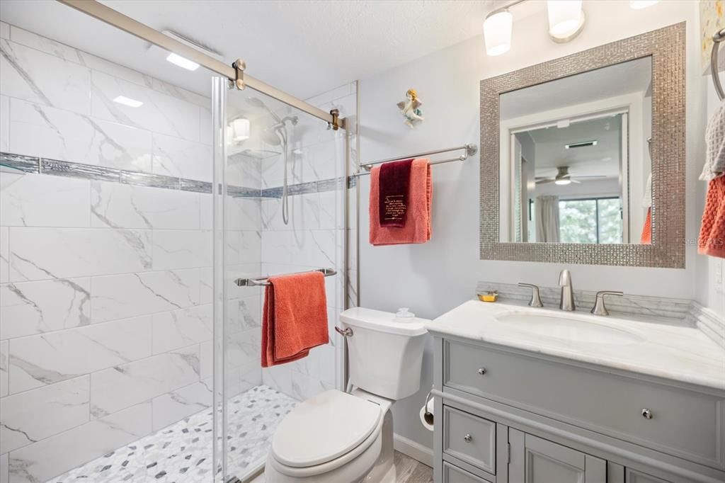 For Sale: $275,000 (3 beds, 2 baths, 1244 Square Feet)
