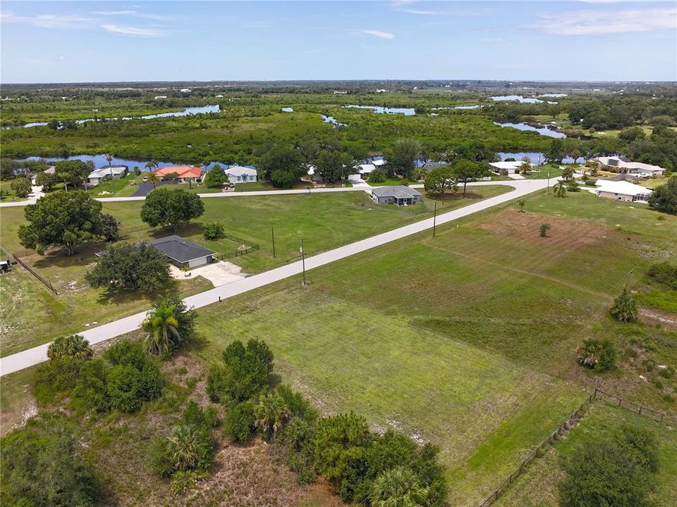 For Sale: $40,000 (0.40 acres)