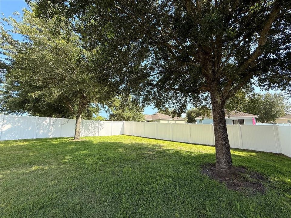 En Venta: $510,000 (4 camas, 2 baños, 2439 Pies cuadrados)