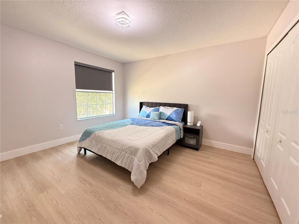 En Venta: $510,000 (4 camas, 2 baños, 2439 Pies cuadrados)