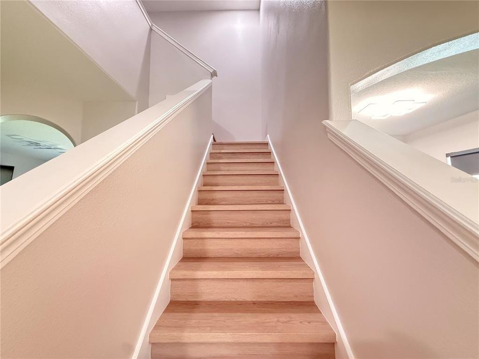 En Venta: $510,000 (4 camas, 2 baños, 2439 Pies cuadrados)