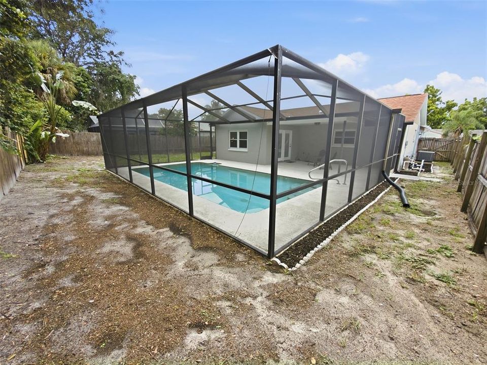 En Venta: $305,000 (2 camas, 2 baños, 1367 Pies cuadrados)