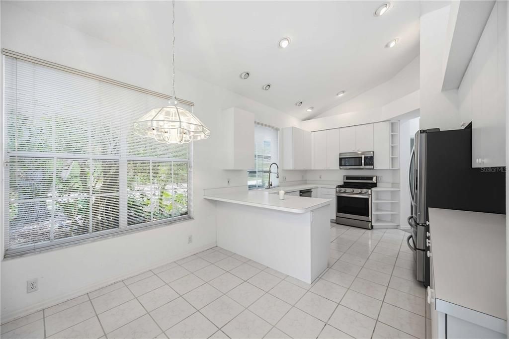 En Venta: $562,000 (3 camas, 2 baños, 1735 Pies cuadrados)