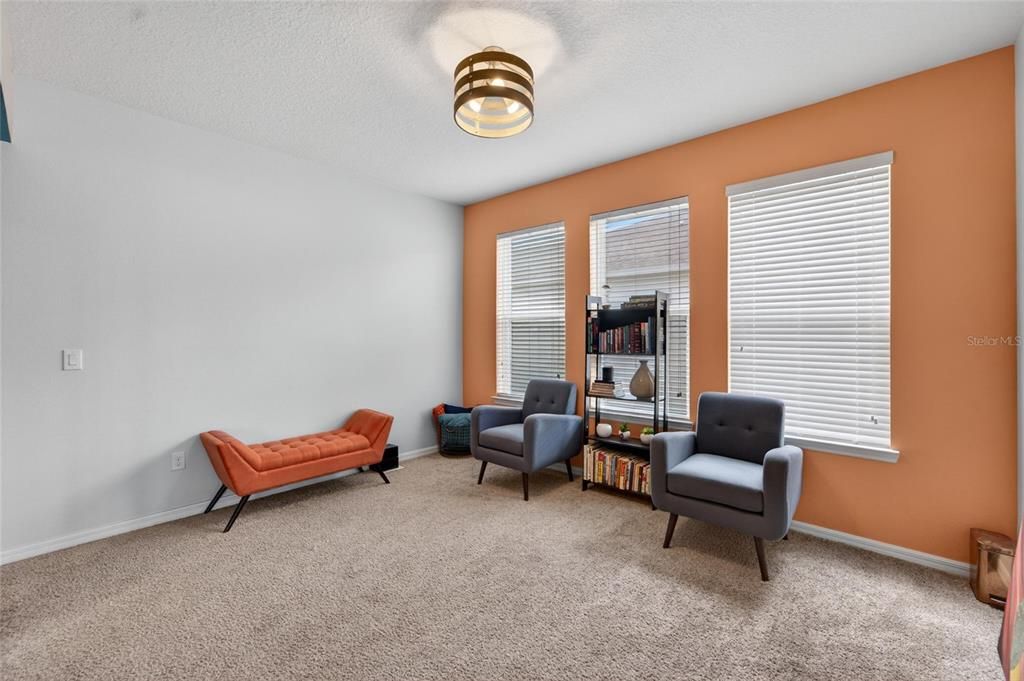 For Sale: $495,000 (4 beds, 3 baths, 2528 Square Feet)