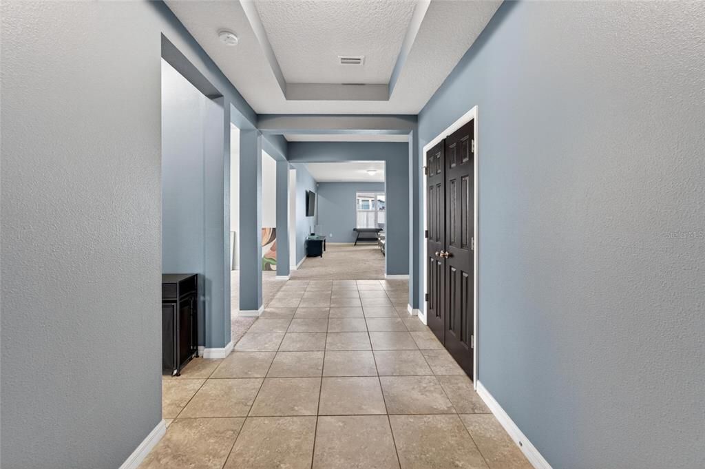 For Sale: $495,000 (4 beds, 3 baths, 2528 Square Feet)