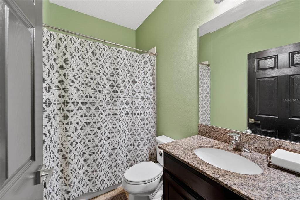 For Sale: $495,000 (4 beds, 3 baths, 2528 Square Feet)