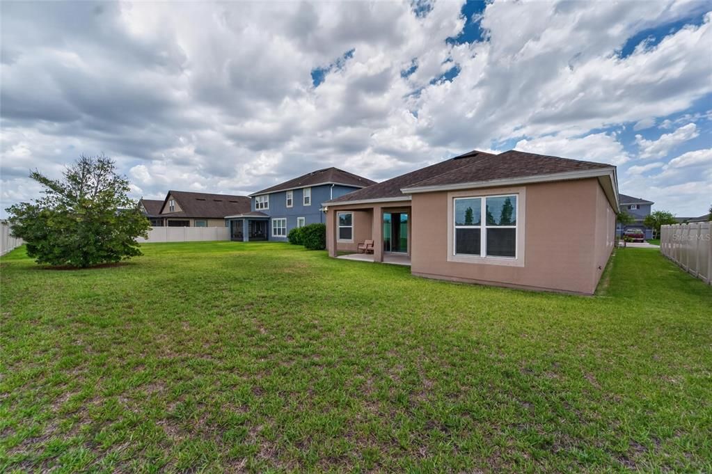 For Sale: $495,000 (4 beds, 3 baths, 2528 Square Feet)