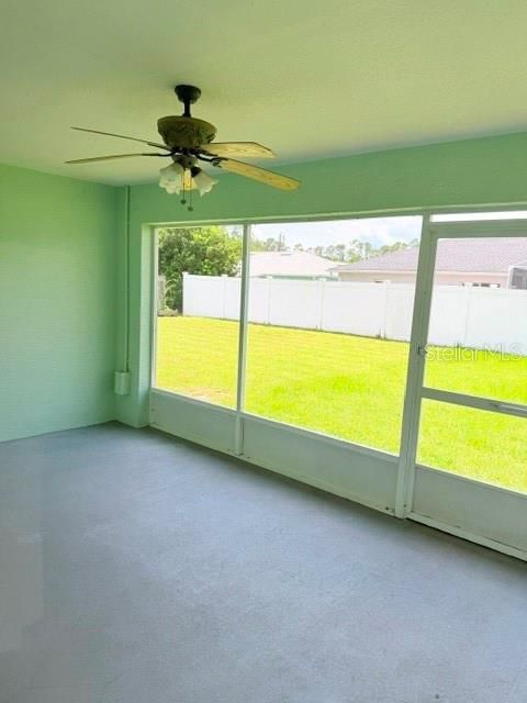 For Rent: $1,500 (3 beds, 2 baths, 1308 Square Feet)
