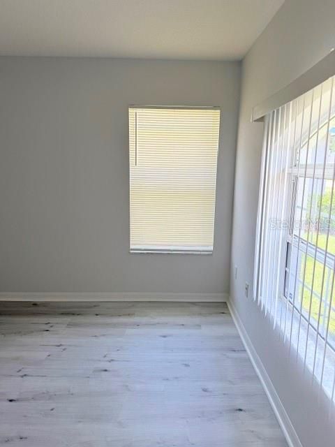 For Rent: $1,500 (3 beds, 2 baths, 1308 Square Feet)