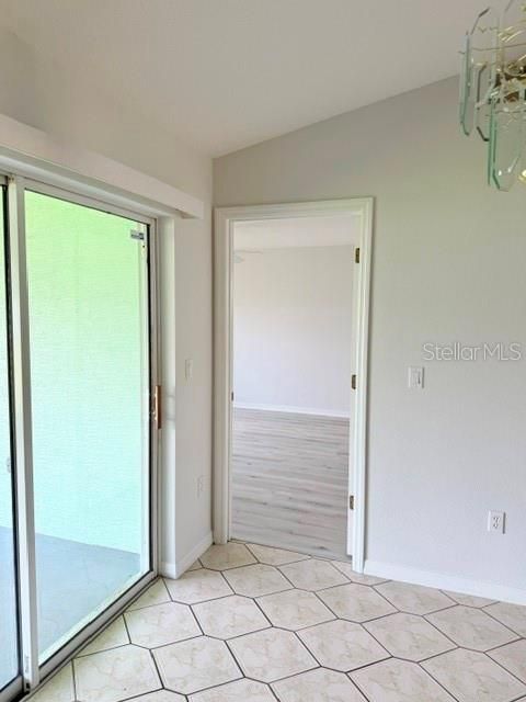 For Rent: $1,500 (3 beds, 2 baths, 1308 Square Feet)