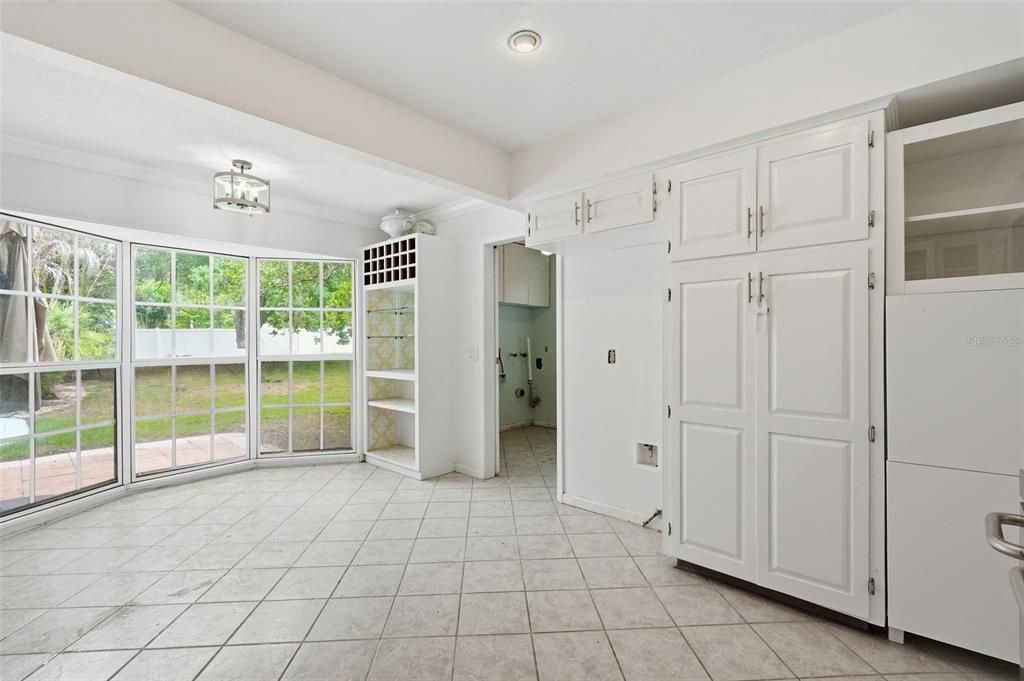 For Sale: $474,900 (4 beds, 3 baths, 2360 Square Feet)