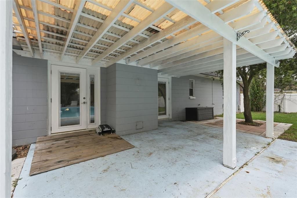 For Sale: $474,900 (4 beds, 3 baths, 2360 Square Feet)