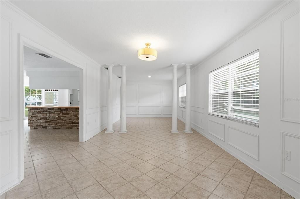 For Sale: $474,900 (4 beds, 3 baths, 2360 Square Feet)