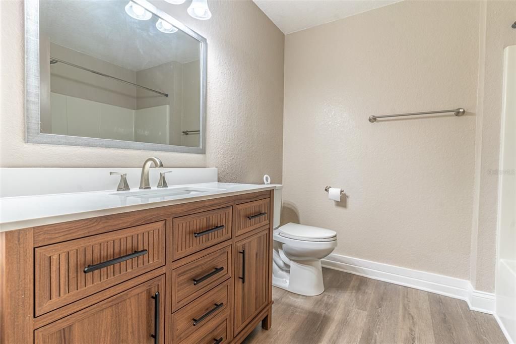 For Rent: $1,950 (3 beds, 2 baths, 1478 Square Feet)
