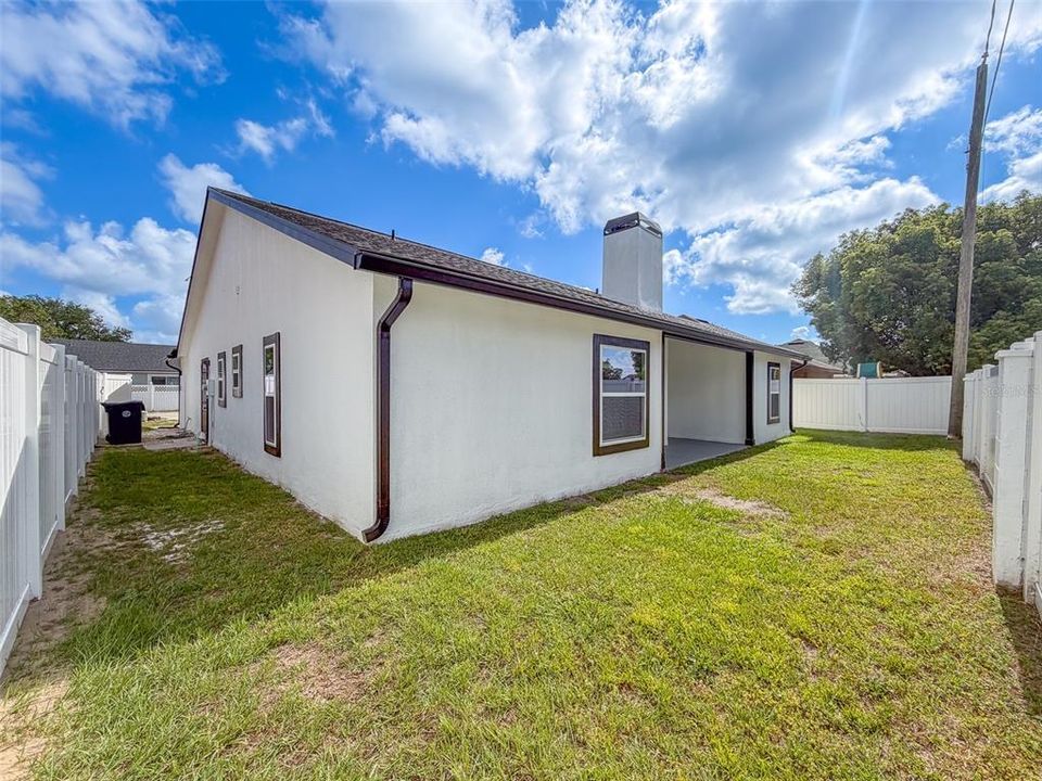 For Rent: $1,950 (3 beds, 2 baths, 1478 Square Feet)