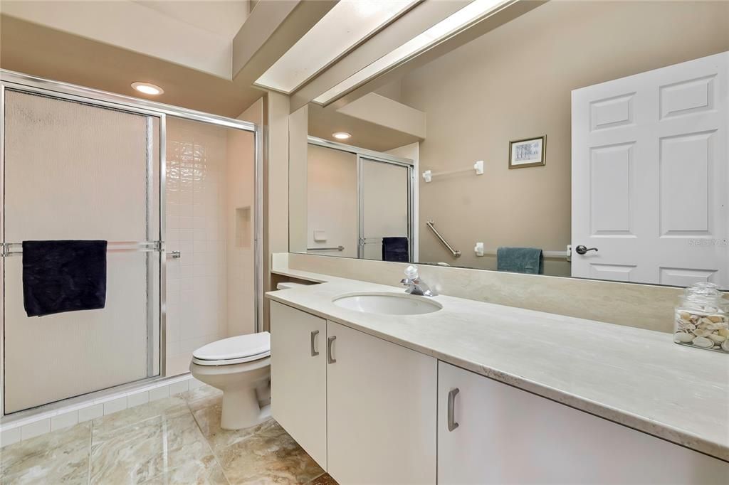 For Sale: $370,000 (2 beds, 2 baths, 2238 Square Feet)