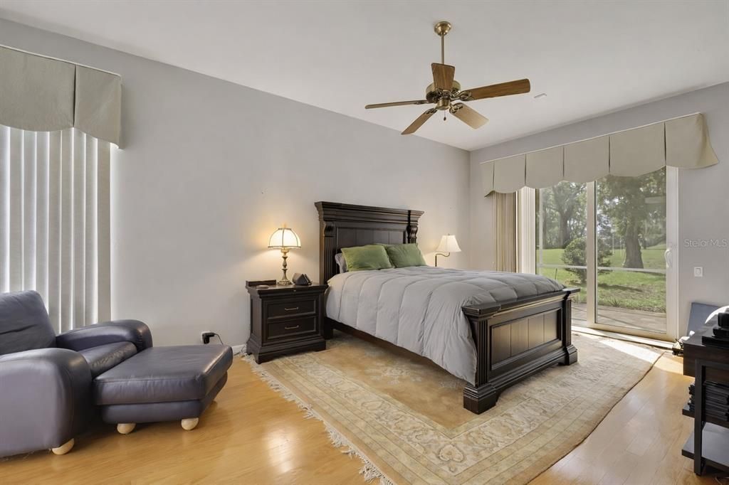 For Sale: $370,000 (2 beds, 2 baths, 2238 Square Feet)