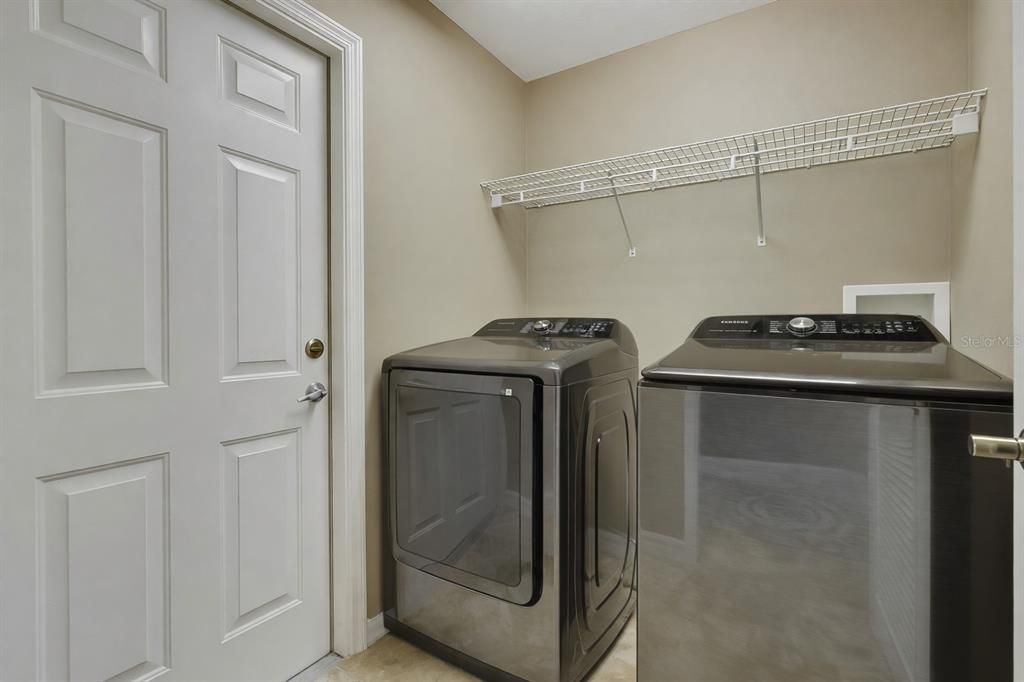 For Sale: $370,000 (2 beds, 2 baths, 2238 Square Feet)