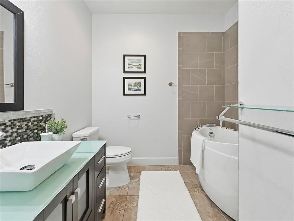 For Sale: $675,000 (3 beds, 2 baths, 1970 Square Feet)