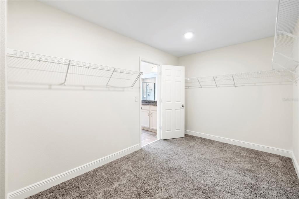 For Sale: $798,000 (4 beds, 3 baths, 3179 Square Feet)