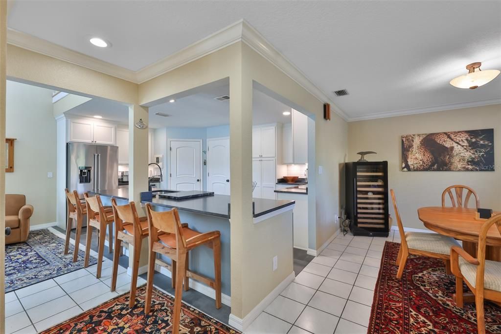 For Sale: $1,100,000 (3 beds, 2 baths, 2462 Square Feet)
