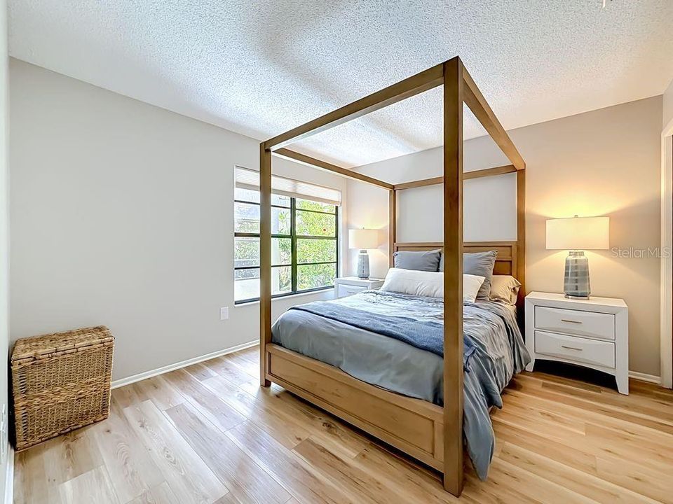 For Sale: $575,000 (3 beds, 2 baths, 1634 Square Feet)