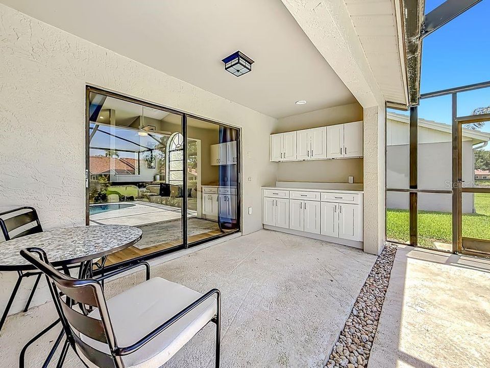 For Sale: $575,000 (3 beds, 2 baths, 1634 Square Feet)