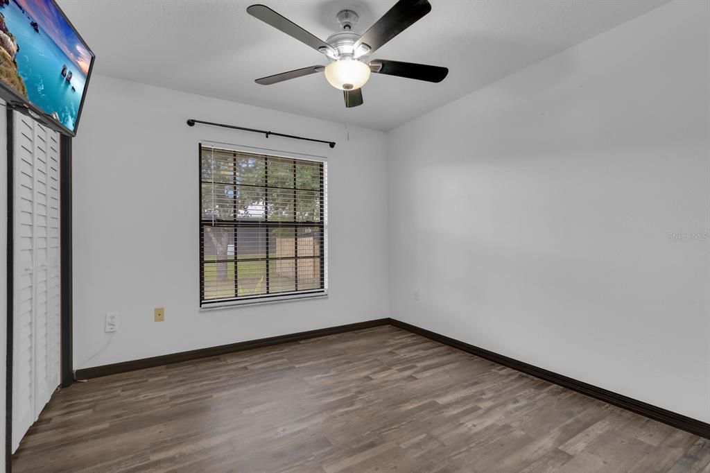 En Venta: $649,995 (4 camas, 2 baños, 2159 Pies cuadrados)