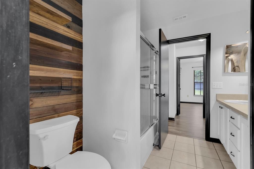 En Venta: $649,995 (4 camas, 2 baños, 2159 Pies cuadrados)