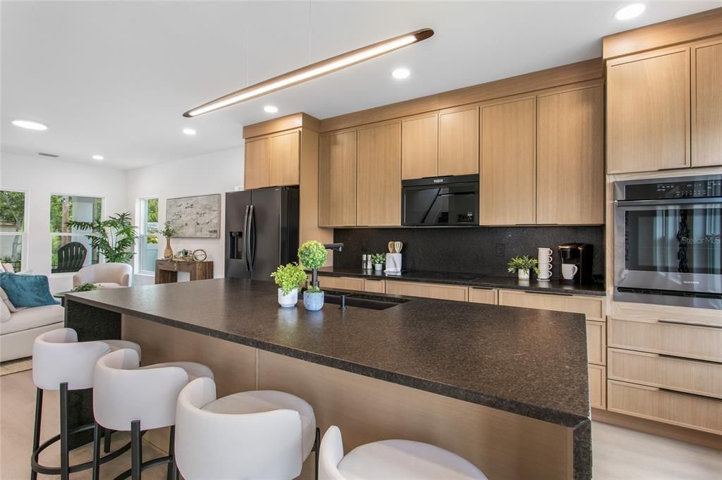 For Sale: $529,000 (4 beds, 4 baths, 1825 Square Feet)
