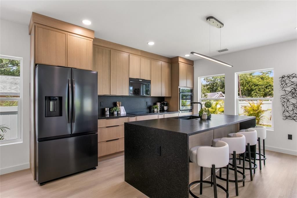 For Sale: $529,000 (4 beds, 4 baths, 1825 Square Feet)