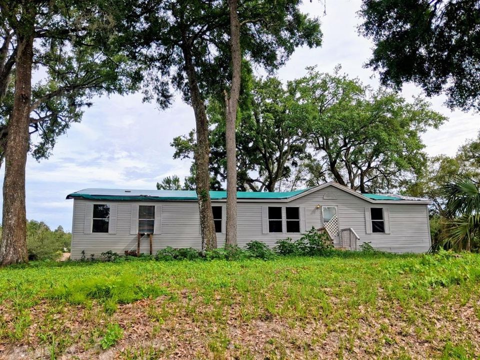 For Sale: $170,000 (3 beds, 2 baths, 1956 Square Feet)