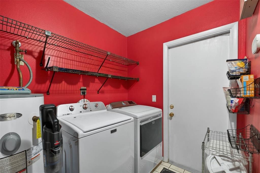 For Sale: $420,000 (3 beds, 2 baths, 1996 Square Feet)